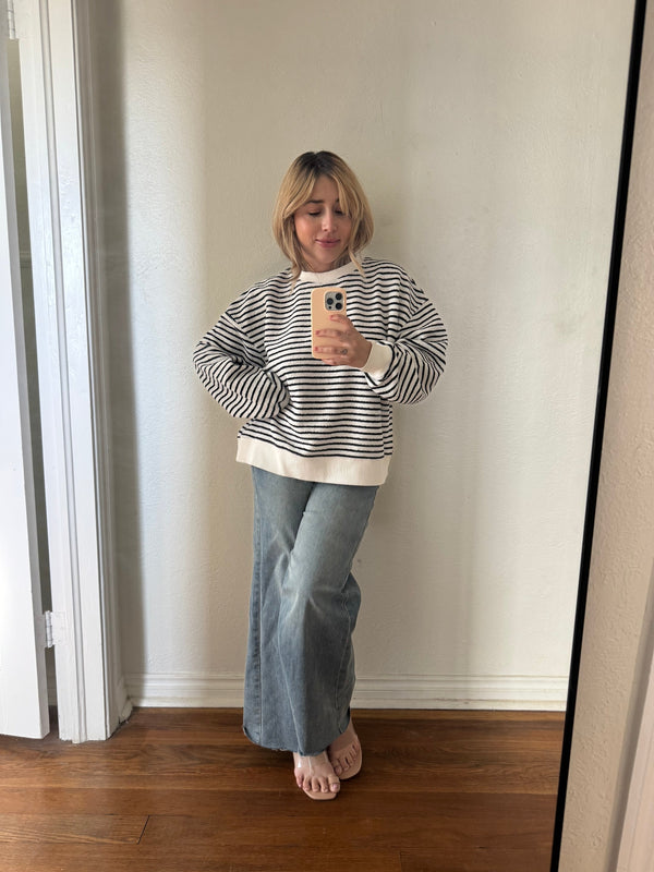 Lena Uni Sweater
