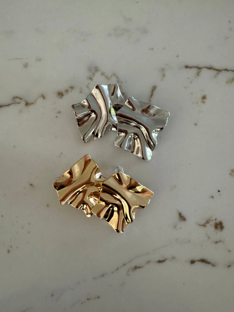 Bev earrings 💫