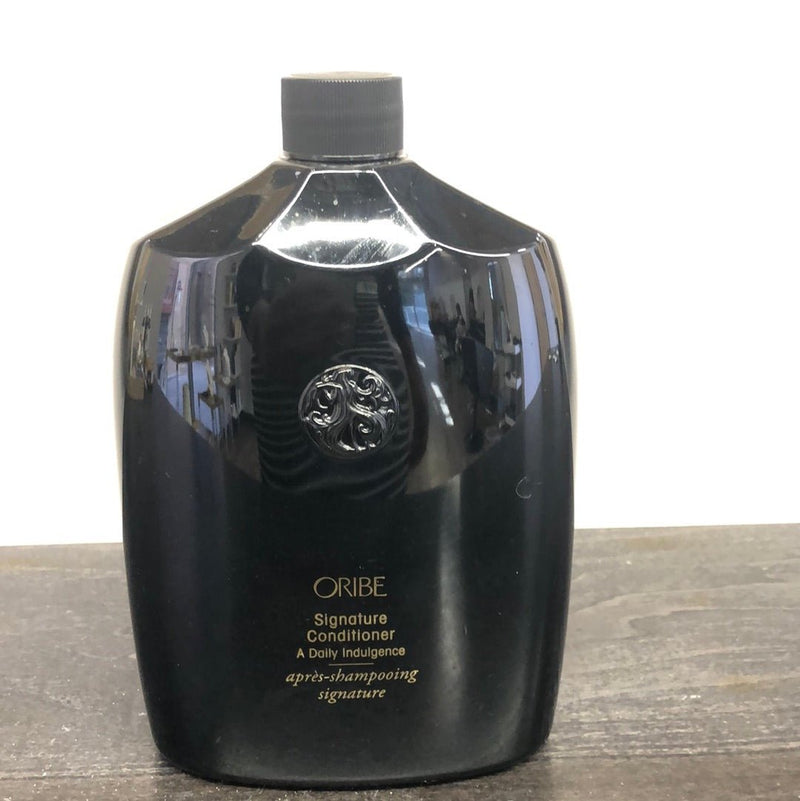 Oribe signature conditioner - She Styles ~Your Image~